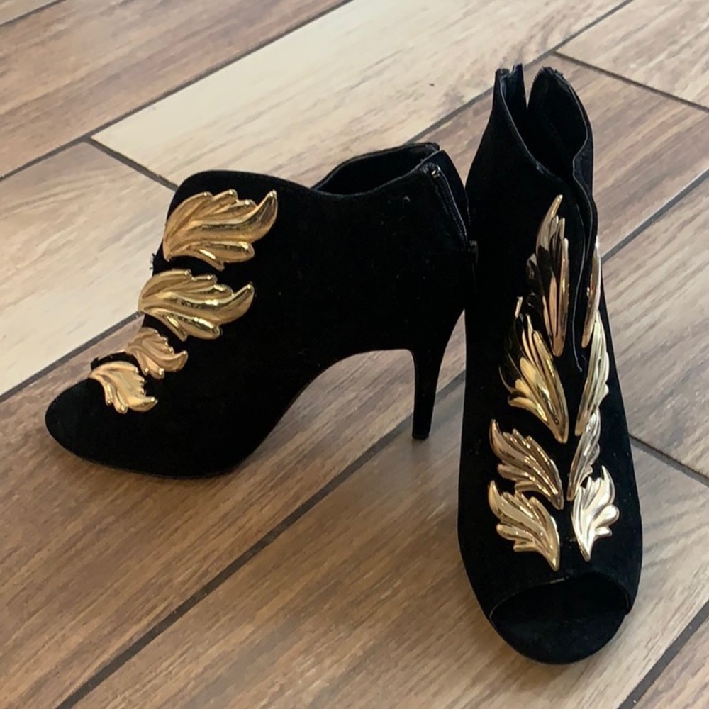 Chic Heeled boots excellent condition Anne Michell